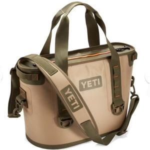 Yeti Hopper 20 Cooler Bag. Field tan/Blaze orange. Like new.